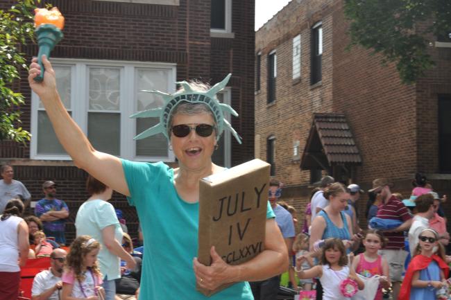 peggy as lady liberty 4th of july parade