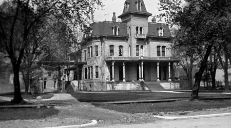 The Street of Dreams: Founding Families and Early Architects of Keystone Avenue